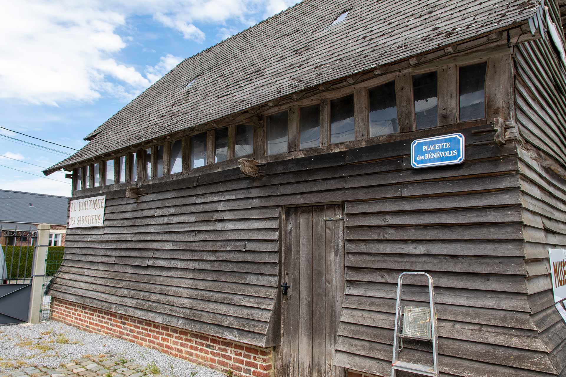 Al'boutique des sabotiers, les bénévoles du musée