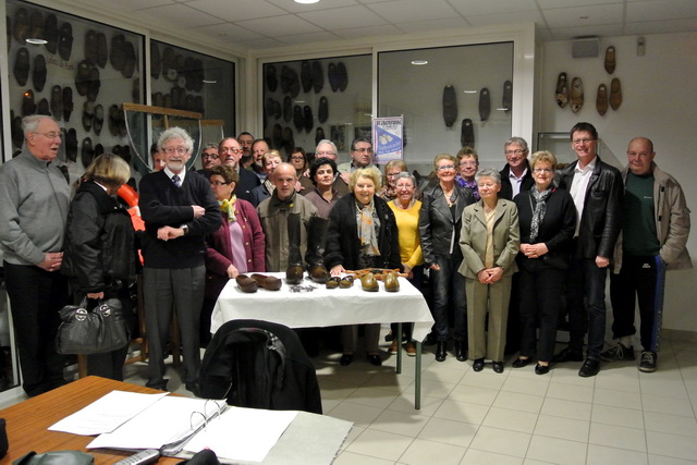 L'Amicale du Musée du Sabot de Buironfosse réunie